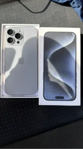 iPhone 15 pro Max 