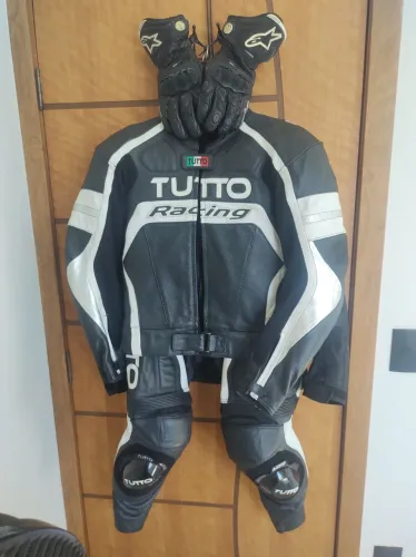 Macacão Tutto kit completo,luvas e botas