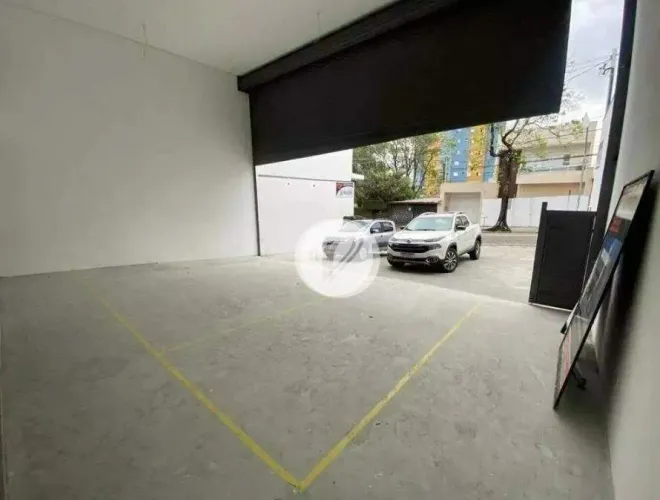 Galpão Comercial para Alugar em Santo André (Vila Humaitá) | 400 m²
