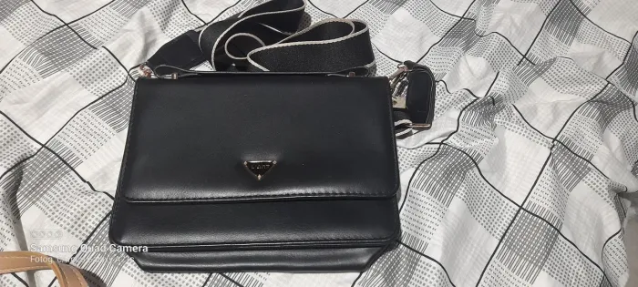 Bolsa bem conservada..25.00 cada uma