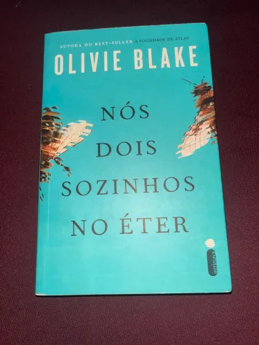 Livro nós dois sozinhos no éter