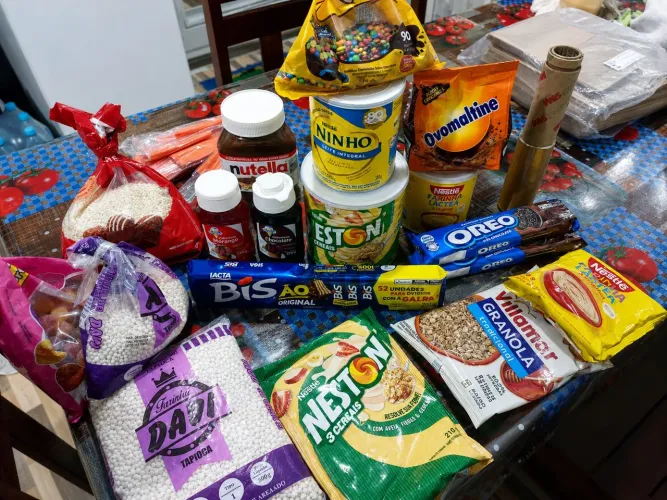 VENDO COMPLEMENTOS PARA AÇAÍ e embalagem 