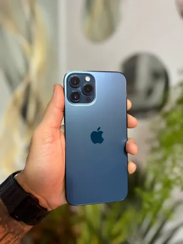 IPHONE 12 PRO MAX PRA TROCAR EM (NOTEBOOK OU IPAD) NA MESMA FAIXA DE PREÇO 