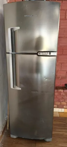 Geladeira de inox