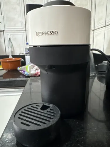 Máquina de Expresso - Nespresso Vertuo