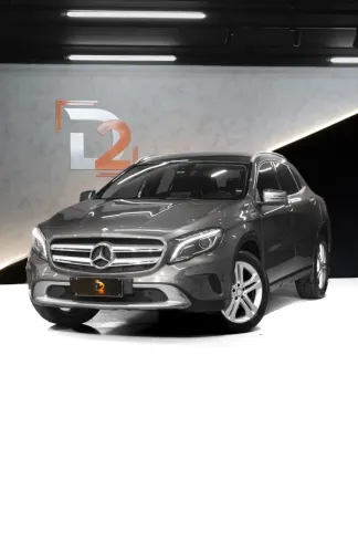 Mercedes-Benz GLA 200 Adv. 1.6/1.6 TB 16V Flex Aut. 2017