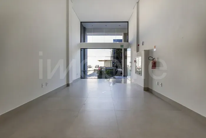 Sala comercial no Edifício Bella Cintra em Balneário Camboriú