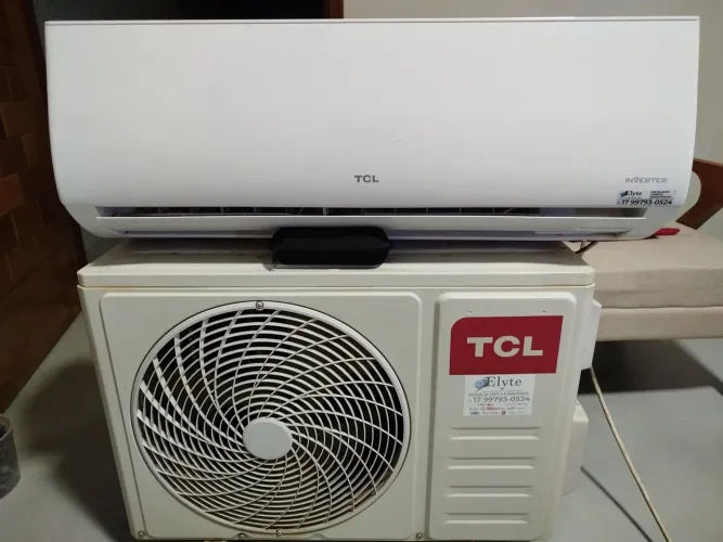 ar condicionado inverter 01 TCL e 01 LG. 1200 cada.