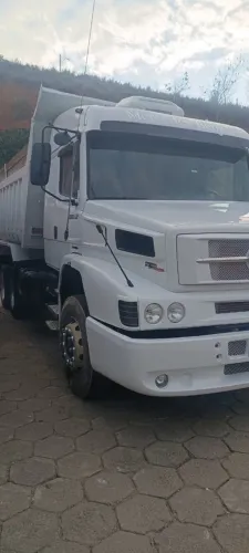 Mb 1938 na caçamba truck