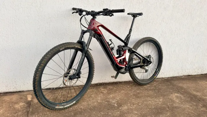 BICICLETA ELÉTRICA SENSE EXALT E-TRAIL CARBONO 2024 TAMANHO L