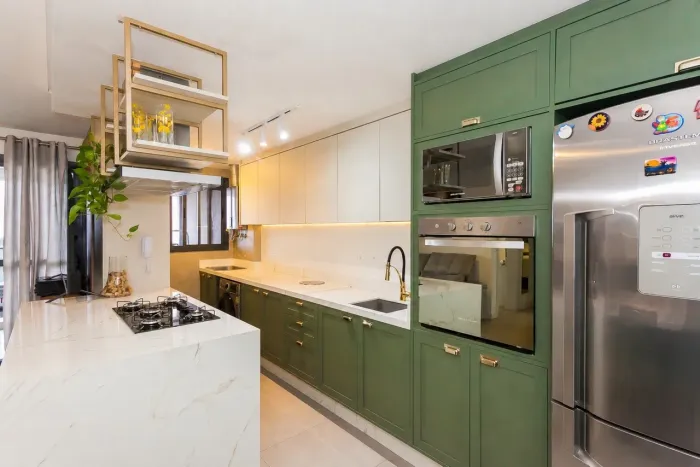 APARTAMENTO SEMIMOBILIADO NO BOA VISTA