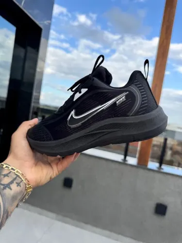 Nike esportivo preto