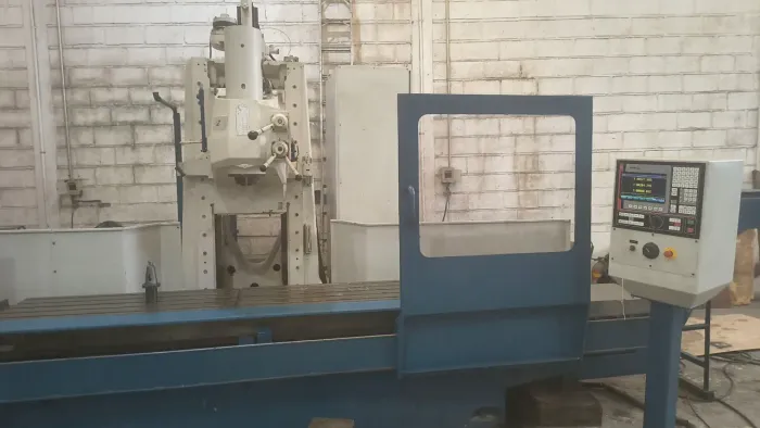 Fresadora CNC Banco Fixo PF2000