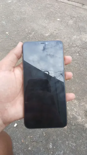 IPHONE 11 PRO MAX SEMI USADO