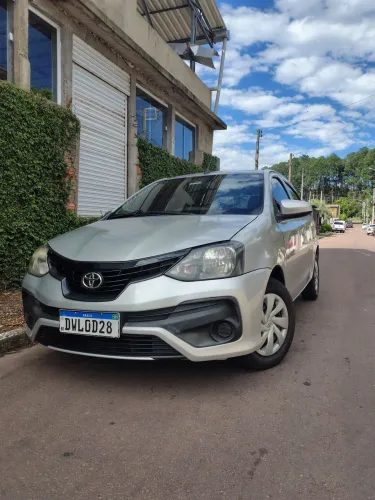Toyota Etios X 1.3 Flex 16V 5P Mec. 2019
