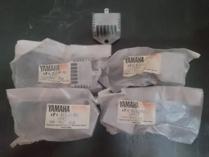 Peças originais Yamaha anos 80 RX / DT 180 / RDZ