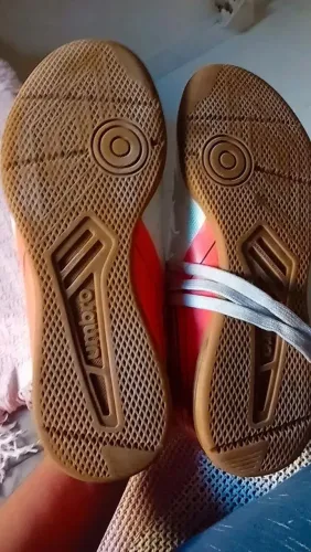 Chuteira 36 umbro futsal