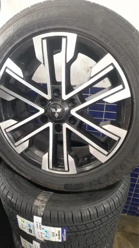 Vendo Jogo de Rodas Aro 20 da Pajero Sport Legend 2025 0km