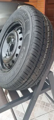 Pneu aro 13