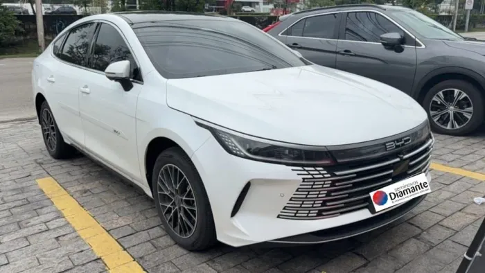 BYD King GS 1.5 16V Híbrido Aut. 2026