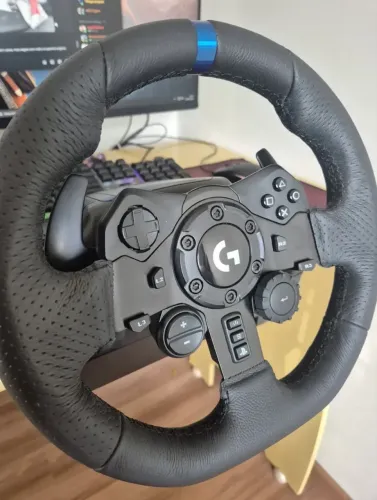 Simulador de Carro PlayStation: Logitech G923