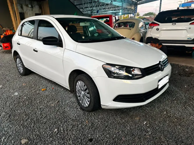 Volkswagen Gol Geração VI City Trendline 1.0 8V MI Total Flex Mec. 4P 2014