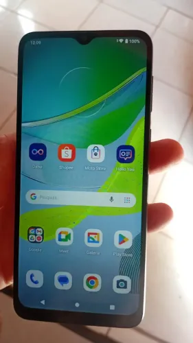 Celular Smartphone Moto E13  usado sem carregador  frete gratis  ( bem conservado)