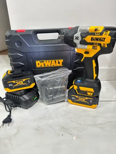 Chave de Impacto a Bateria Profissional - Potência e Desempenho