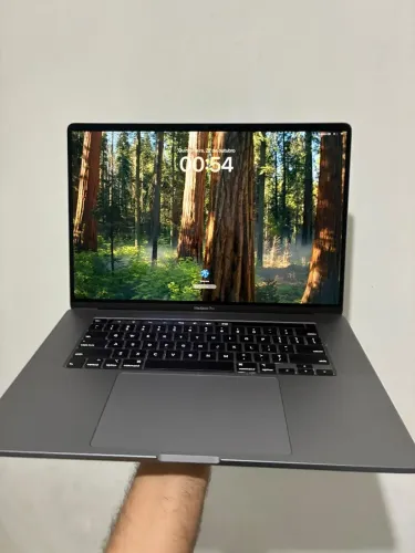 Macbook Pro 2019 32GB / i9 / 1TB 16 Pol