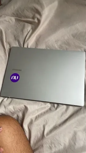 Notebook Samsung Galaxy Book Go Snapdragon 7c Kryo 468 Octa-core 4GB RAM 128GB 14" Full HD