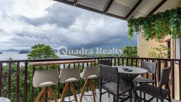 Apartamento Duplex com Vista Panorâmica no Condomínio Costa Verde Tabatinga