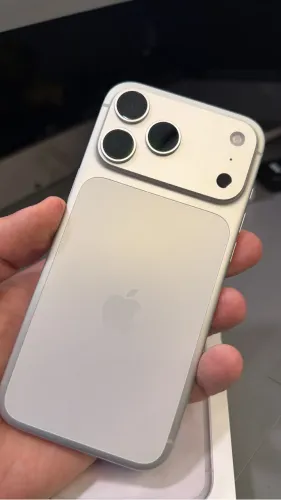 iPhone 17 pro max 1 mês de uso