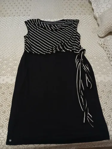 Vestido Listrado Preto e Branco
