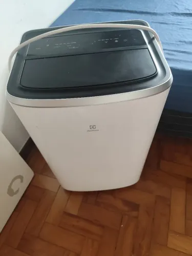 Ar Condiconado portátil Electrolux 12.000BTUS, WI-FI, Modelo SP12F