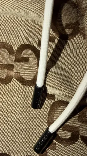 Bermuda Gucci