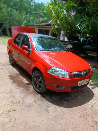 Fiat Siena EL Celeb. 1.4 MPI Fire Flex 8V 4P 2013