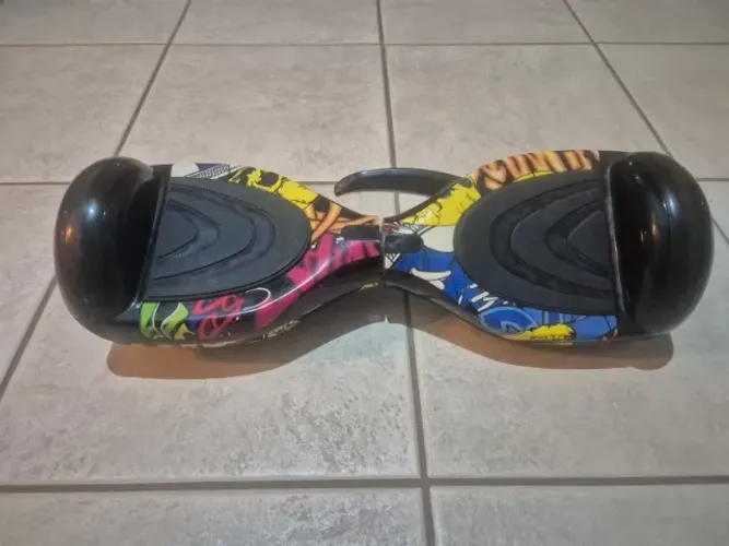Hoverboard - funcionando perfeitamente Acompanha carregador