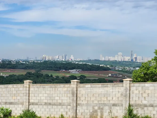 Lote/Terreno para venda possui 260 metros quadrados Vinhas Flamboyant