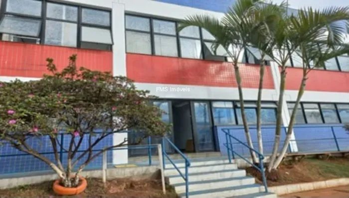Galpão com 3325m2 na Zona Leste/SP