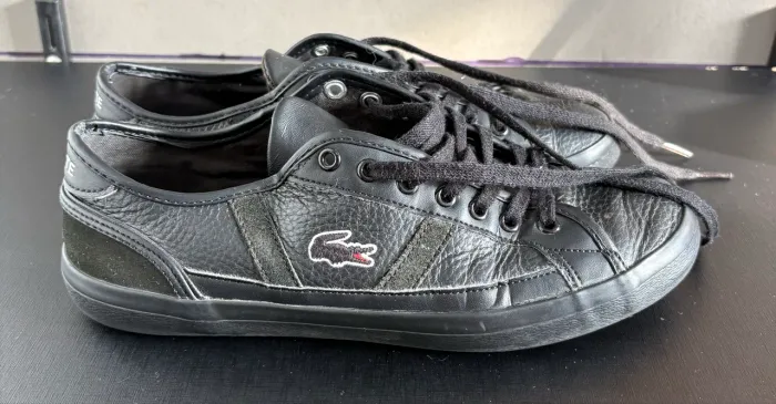 Sapatênis Lacoste couro preto 39