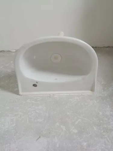 Lavatório banheiro Deca- Nunca utilizado 