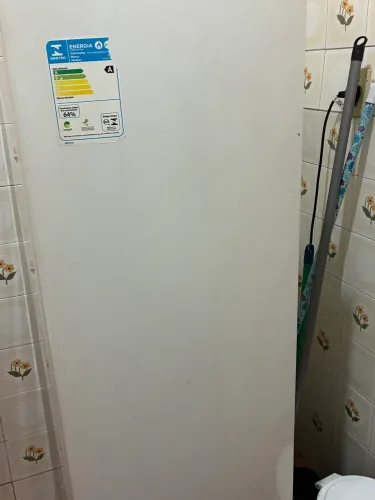 Geladeira cônsul com refrigerador 