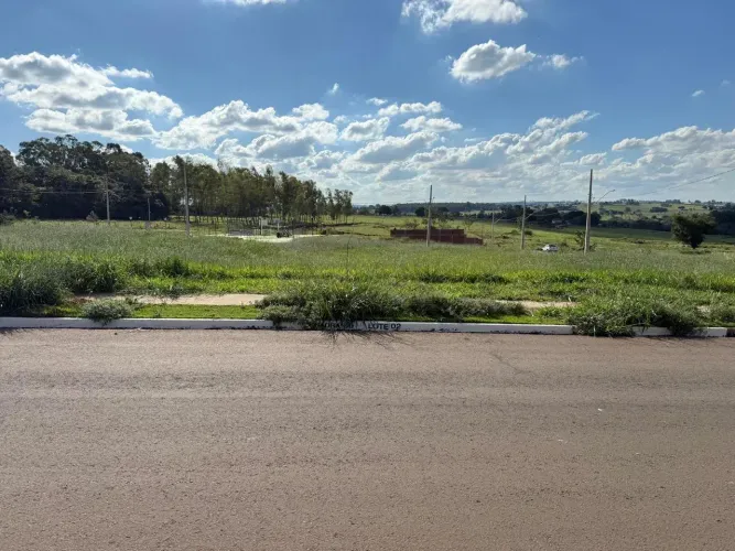 Imóvel para venda possui 300 metros quadrados em Vila City - Paranavaí - PR