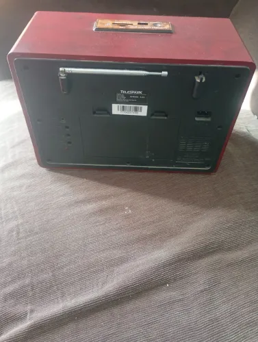Rádio am,FM,brutufh, cartão de memória,usb