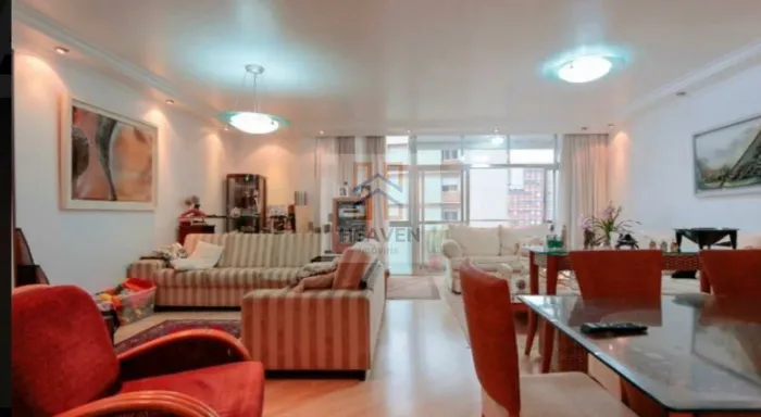 RUA TRANQUILA, UMA VAGA E LAZER