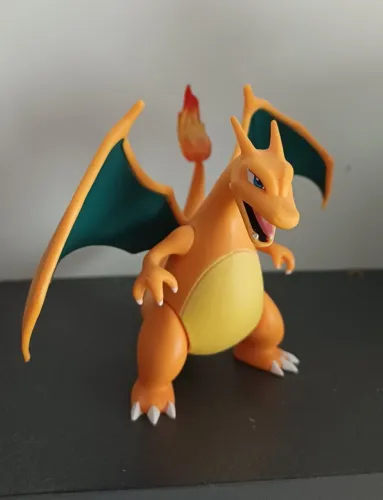Figure Charizard