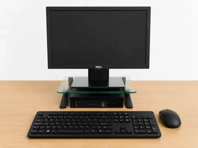 Computadores Dell OptiPlex, micro (18X4X18cm), + monitor + teclado | 1 a 18 Unidades