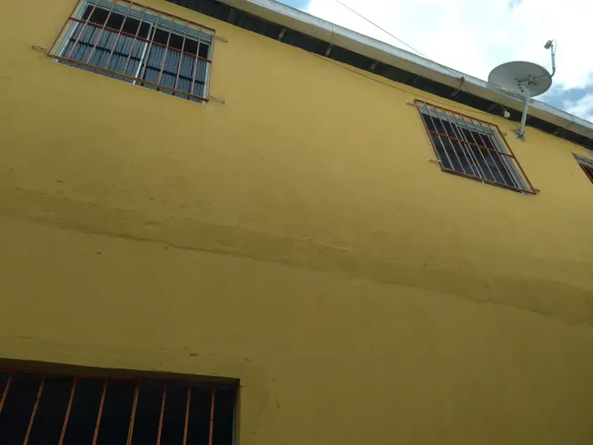Vende-se duplex