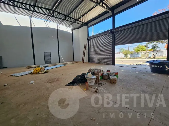 Galpão para aluguel, 4 vagas, LARANJEIRAS - UBERLANDIA/MG