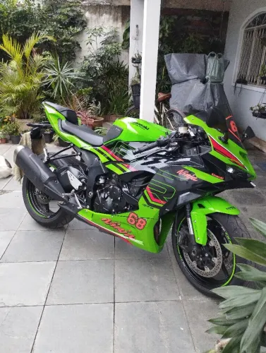 Moto Kawasaki zx6r 636 25/25 não é Honda ou Yamaha